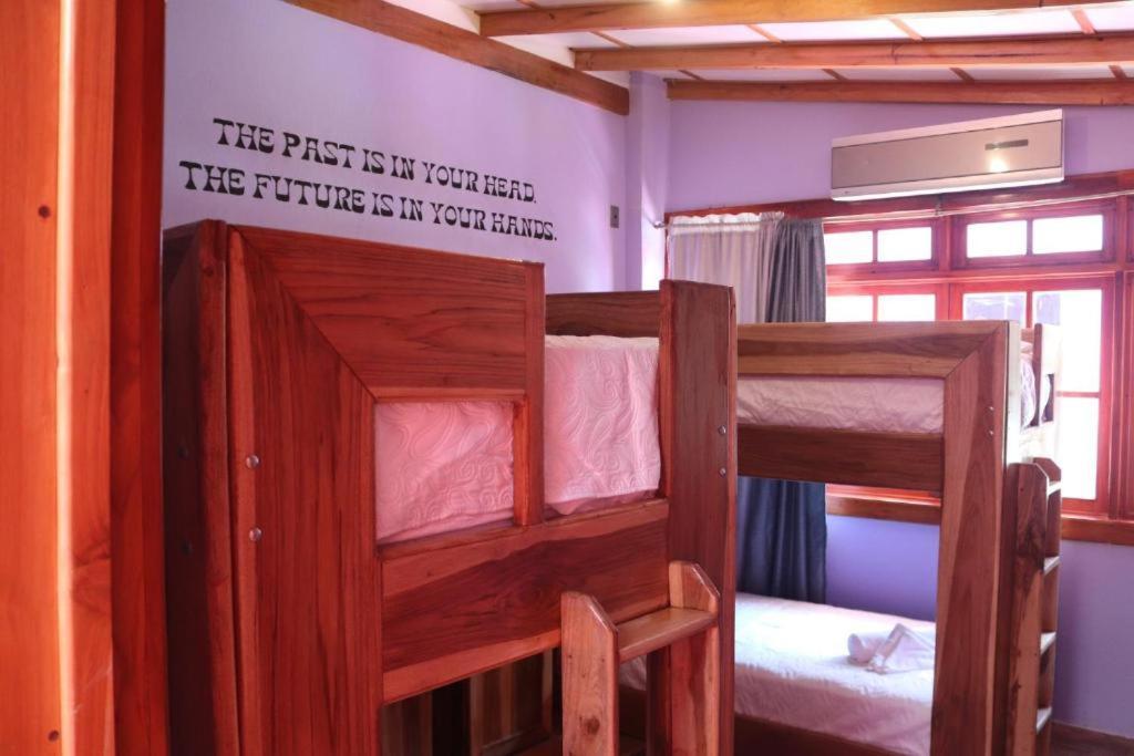 Planet B Hostel - Adults Only Мануель-Антоніо Екстер'єр фото